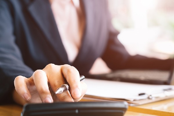 工行招真招惠民生促消费 最新推出的信用卡海外消费笔1%无限返现权